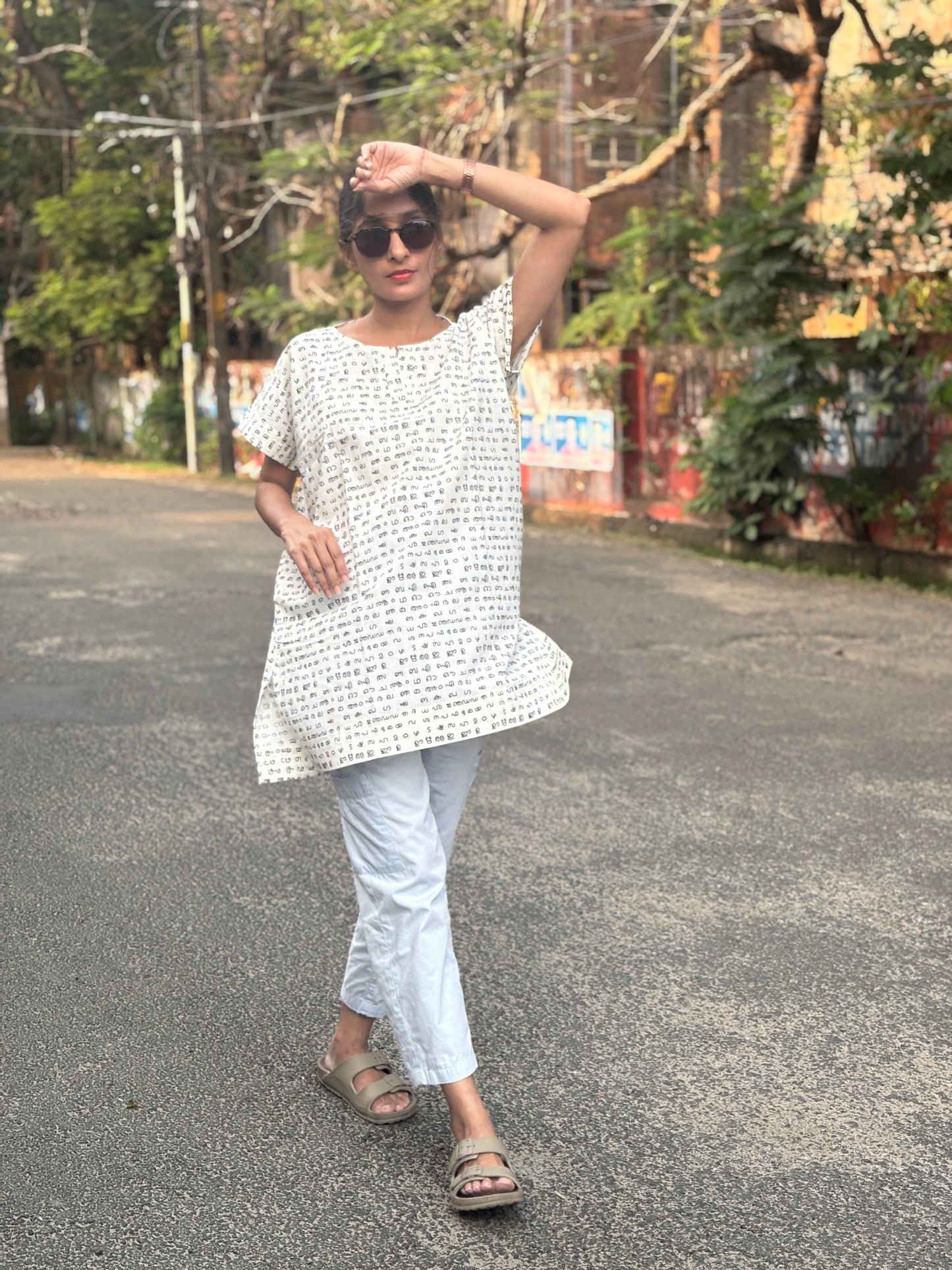 Luxury Medium Length Kaftan Dress - Black and White Kadha Fabric