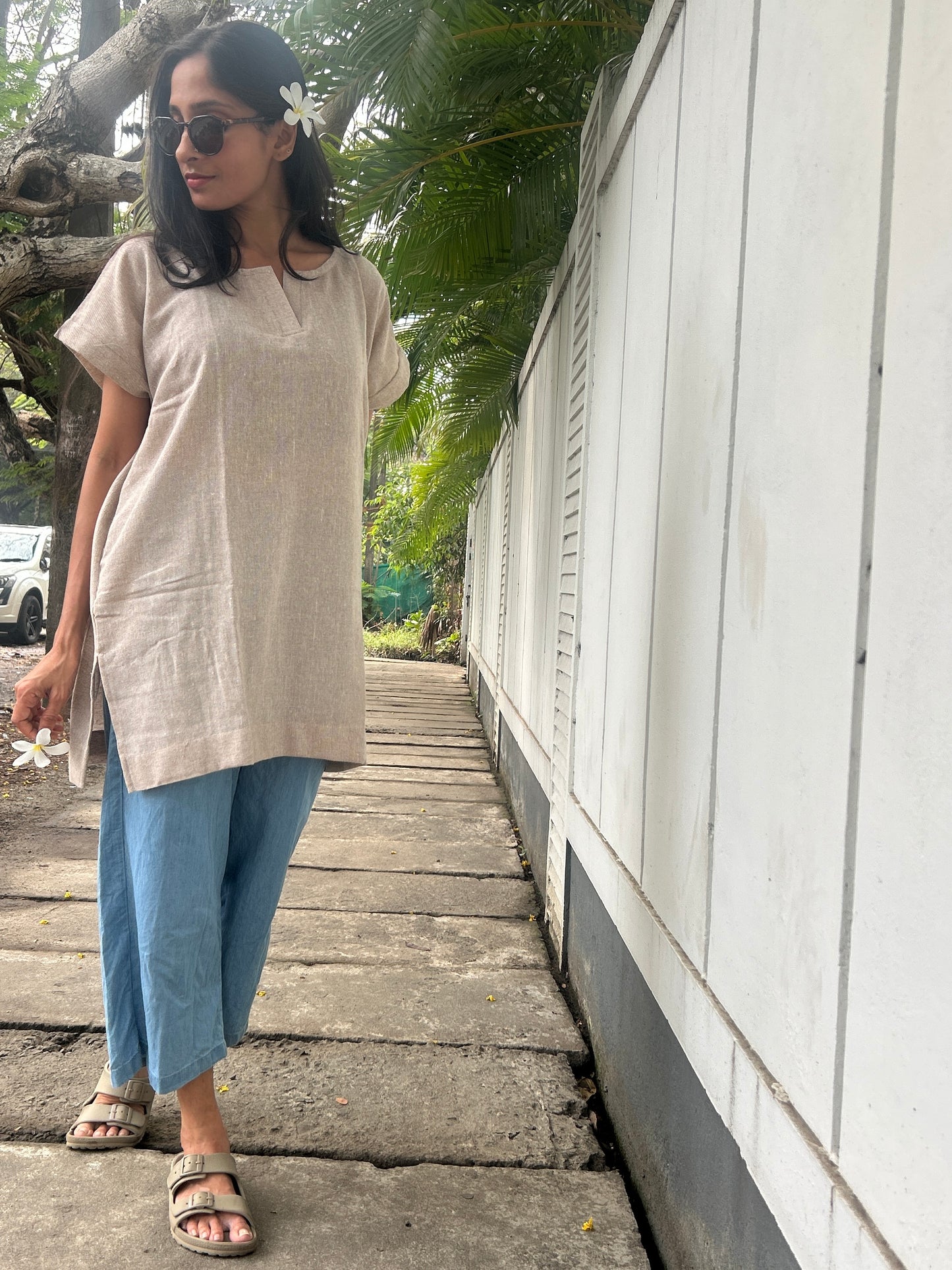 Luxury Medium Length Kaftan Dress - Beige Premium Jute