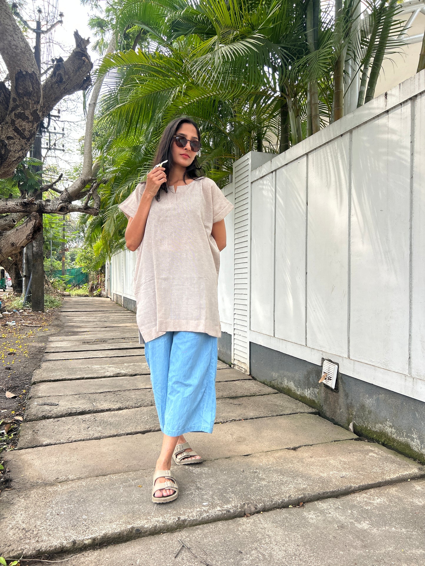 Luxury Medium Length Kaftan Dress - Beige Premium Jute
